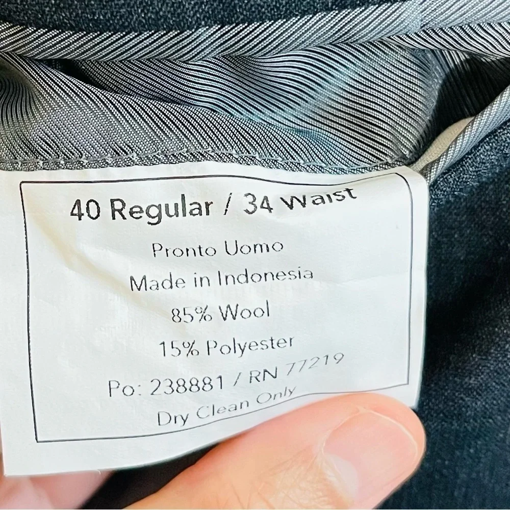 Pronto Uomo Two Buttons Wool Blend Blazer Suit Jacket Size 40R Black